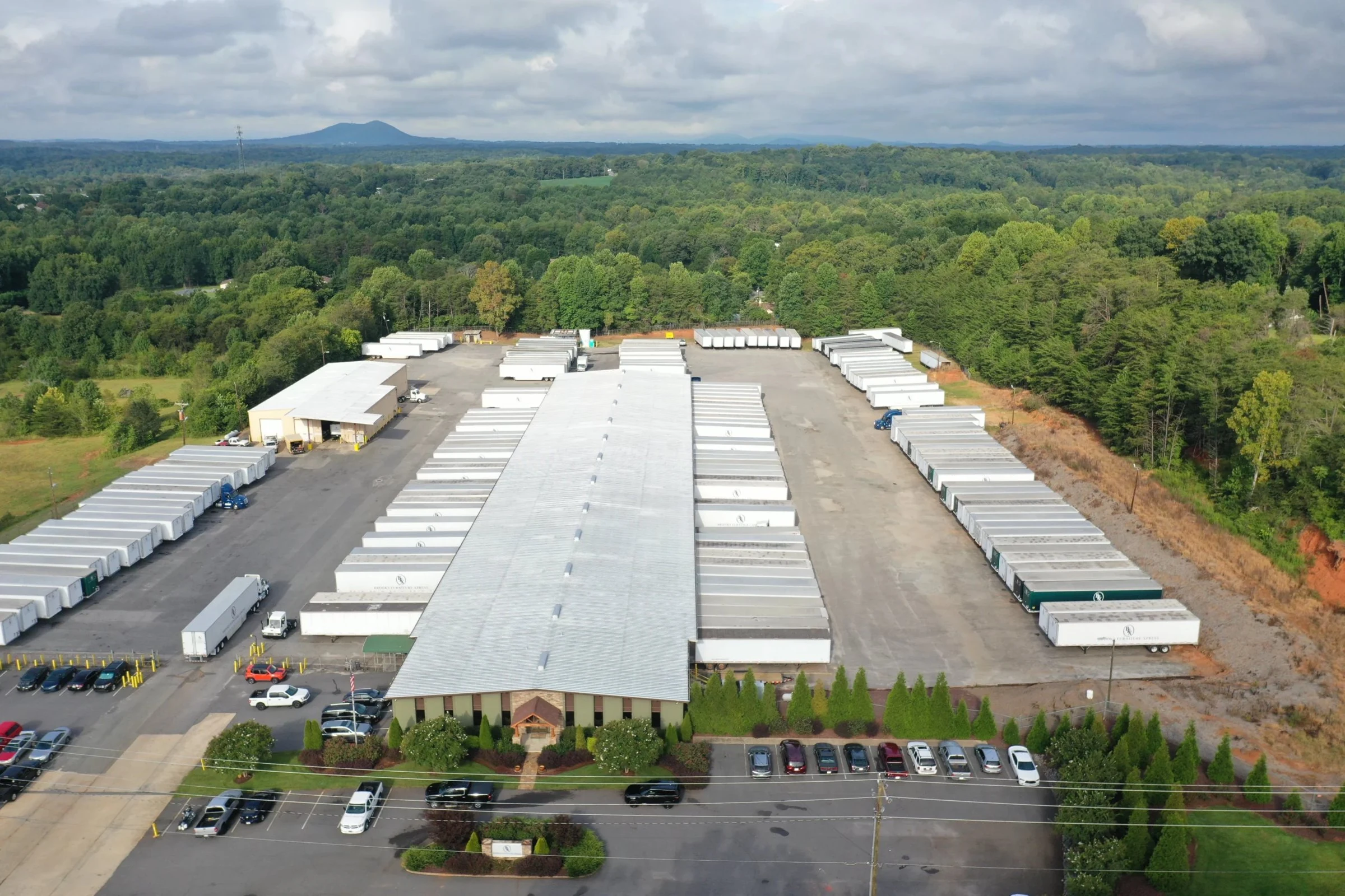 Commercial warehouse roof service in the Fox Cities